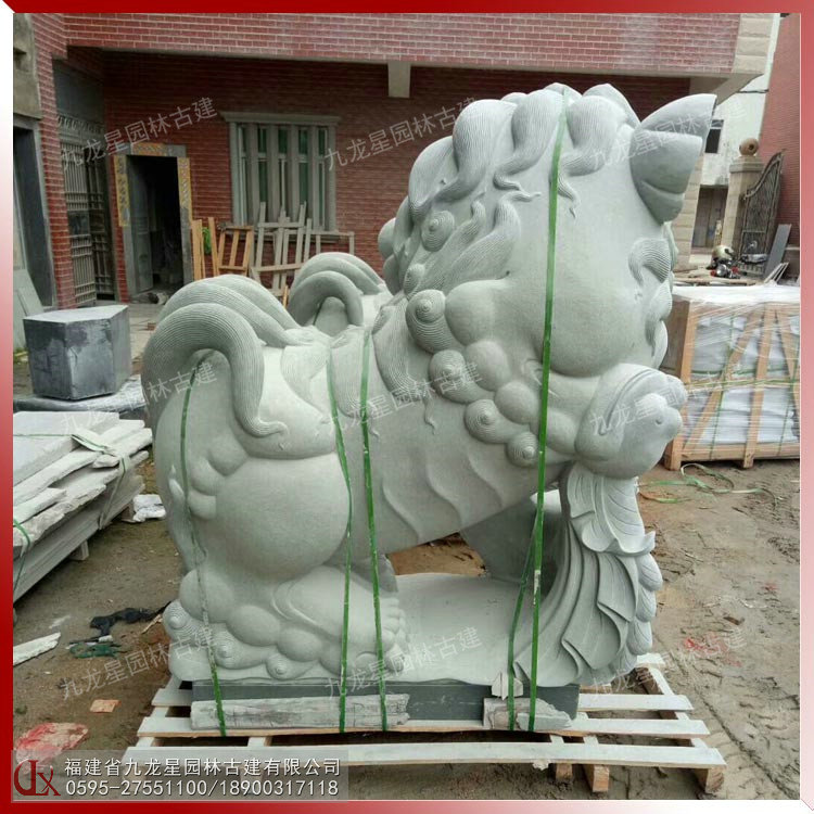 獻(xiàn)錢(qián)石獅子