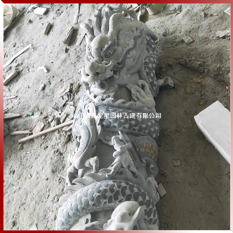 大門(mén)石雕龍柱圖片